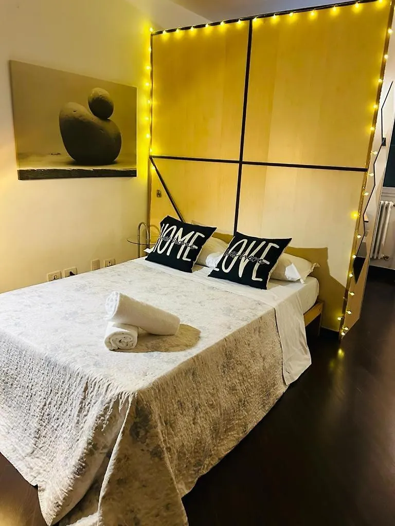 Prada Apartment Milano Italia